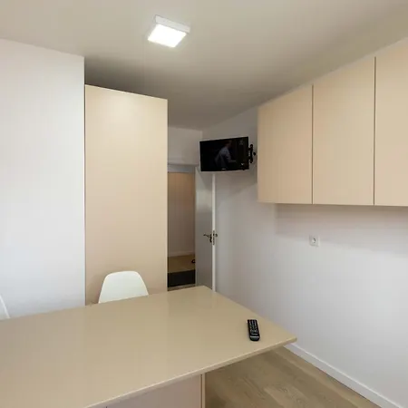 Piso 4 Portonovo - *